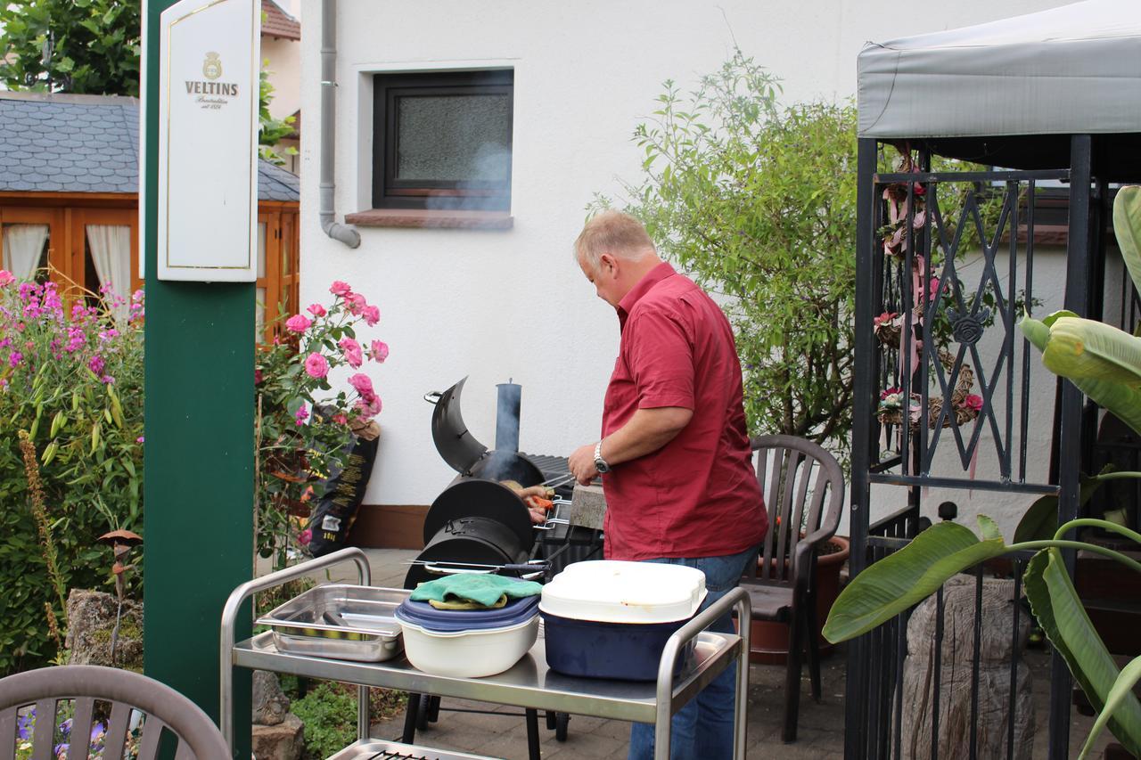 Dorf Gut Hotel Zur Warte Witzenhausen Luaran gambar