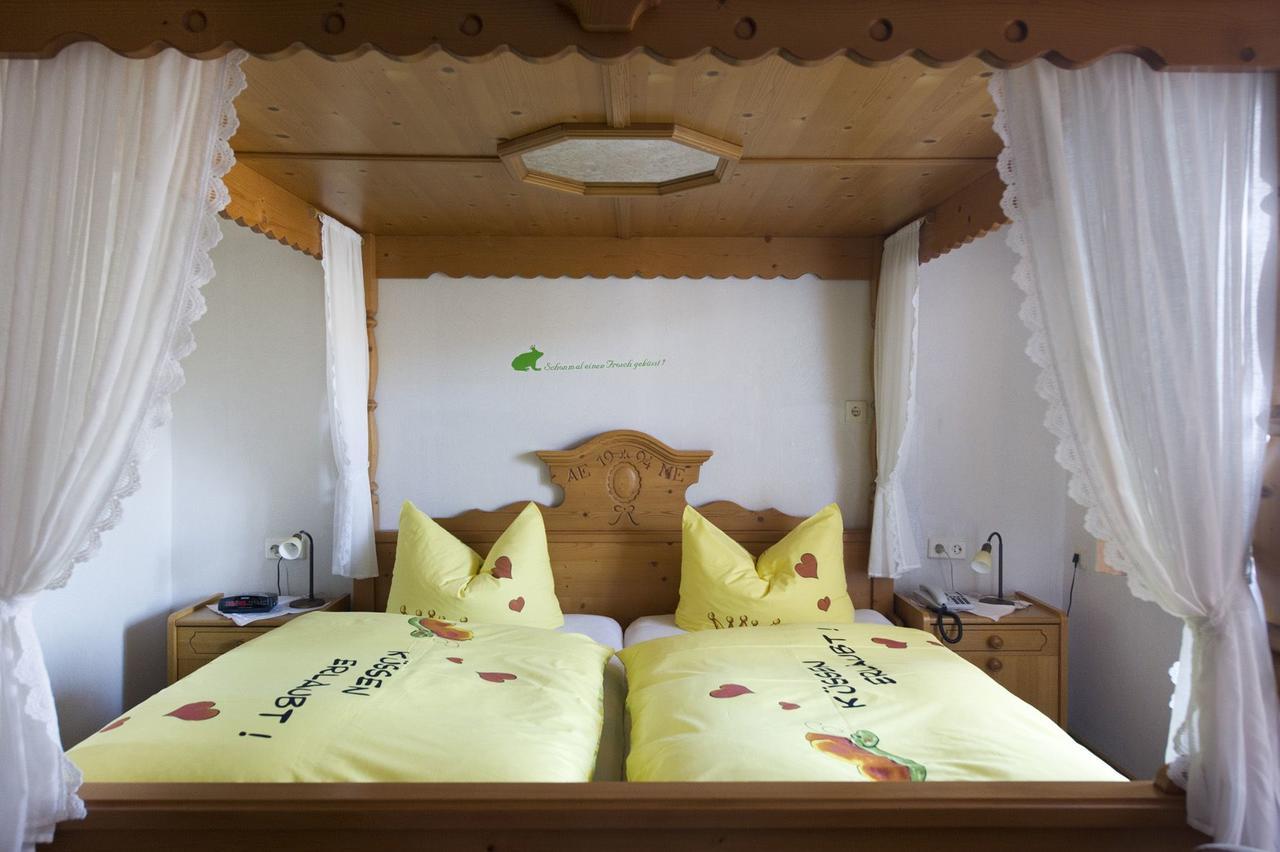 Dorf Gut Hotel Zur Warte Witzenhausen Luaran gambar